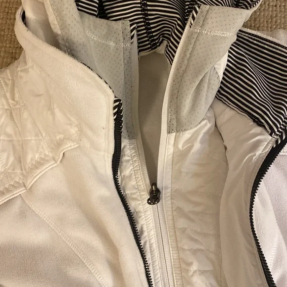 Lululemon zip jacket - Main Image